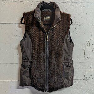 Fait Froid Minktail Trim Vest: Bohemian Luxe Layer